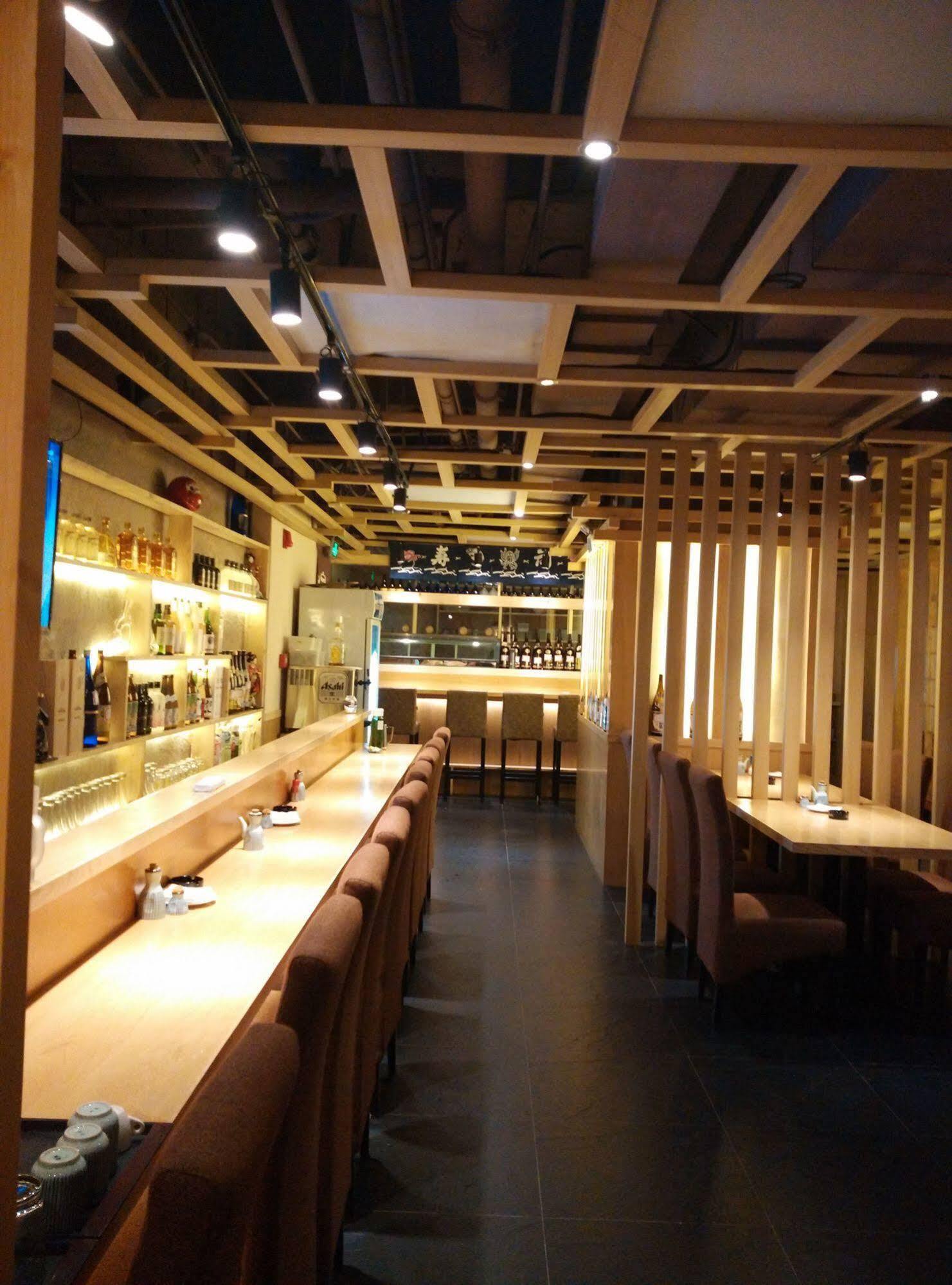 Insail Hotels -Huanshi Road Taojin Metro Station Guangzhou- Free Shuttle Bus For Canton Fair Экстерьер фото